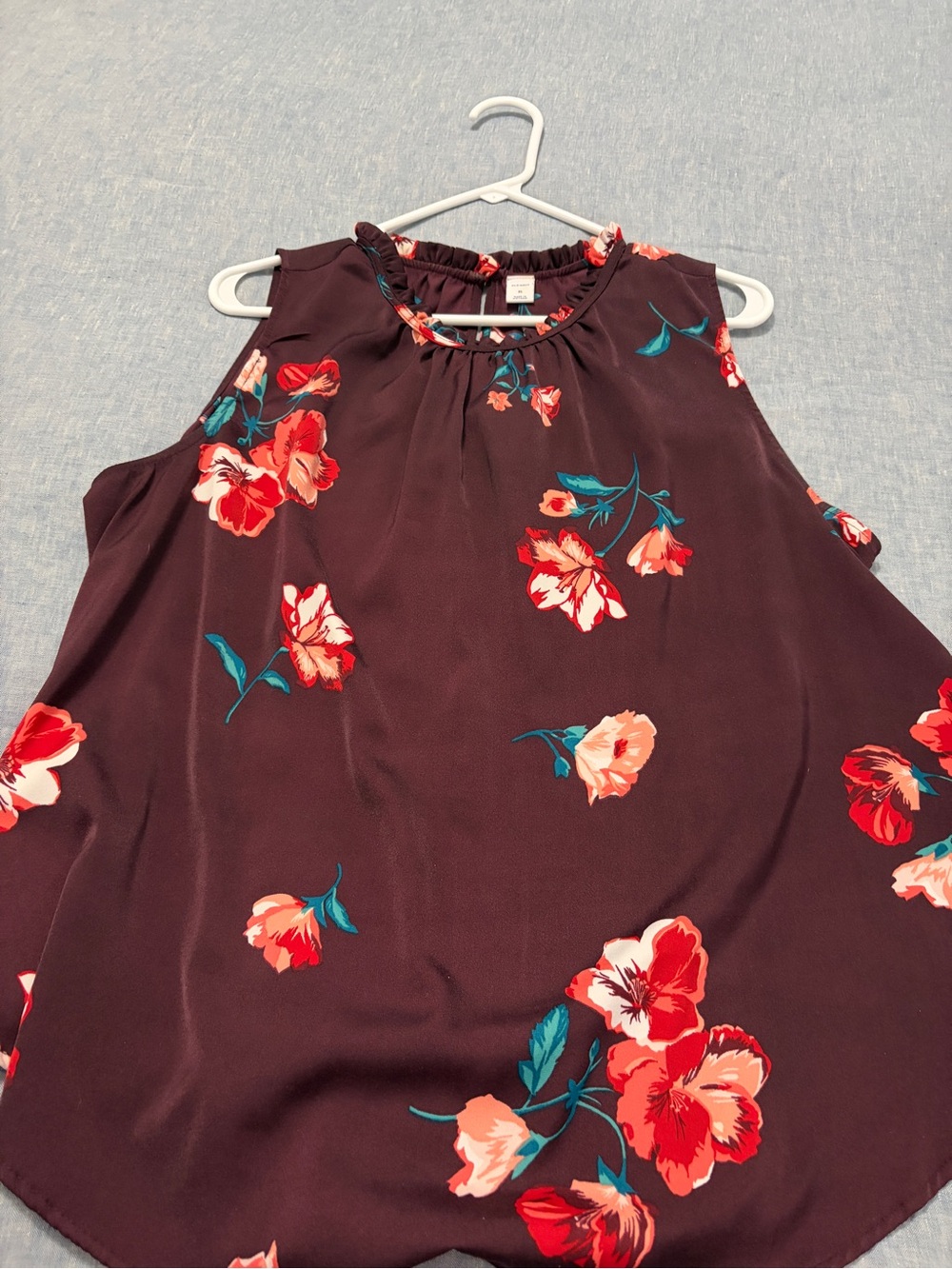 Old Navy Burgundy Floral Sleeveless Tank Top